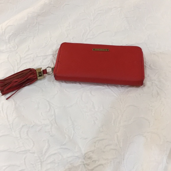 Stella & Dot wallet - Picture 1 of 6
